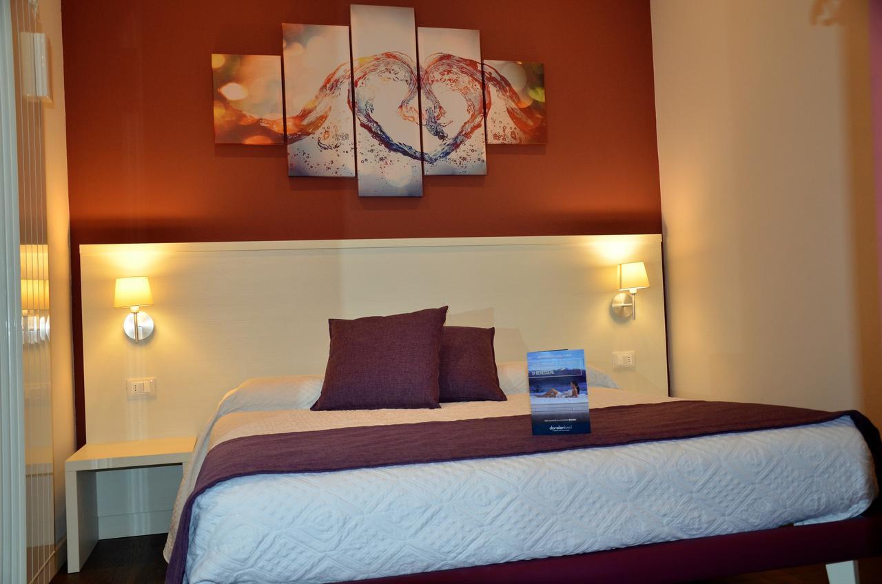 Bed and Breakfast H2O Сирмионе Экстерьер фото