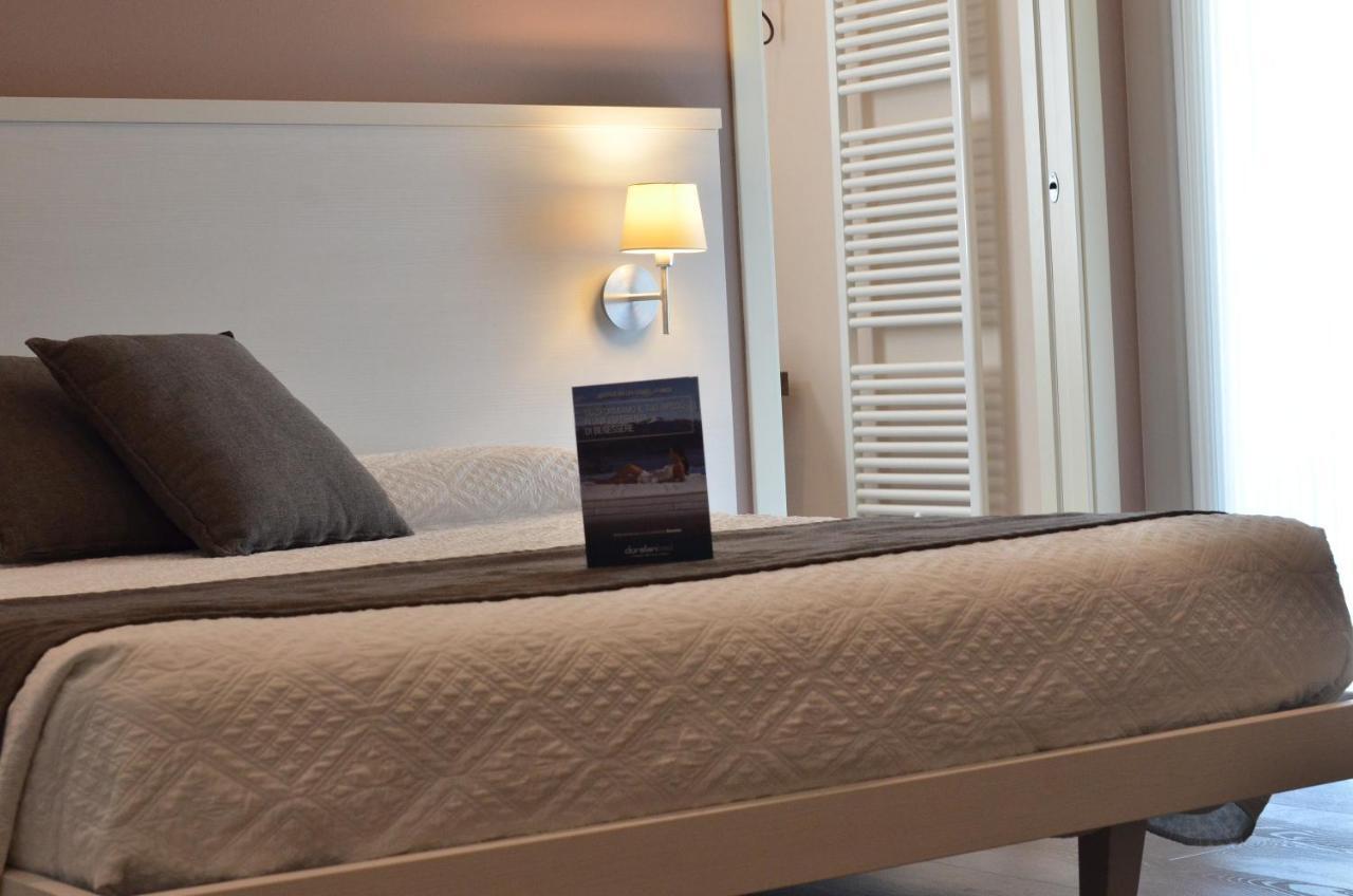 Bed and Breakfast H2O Сирмионе Экстерьер фото